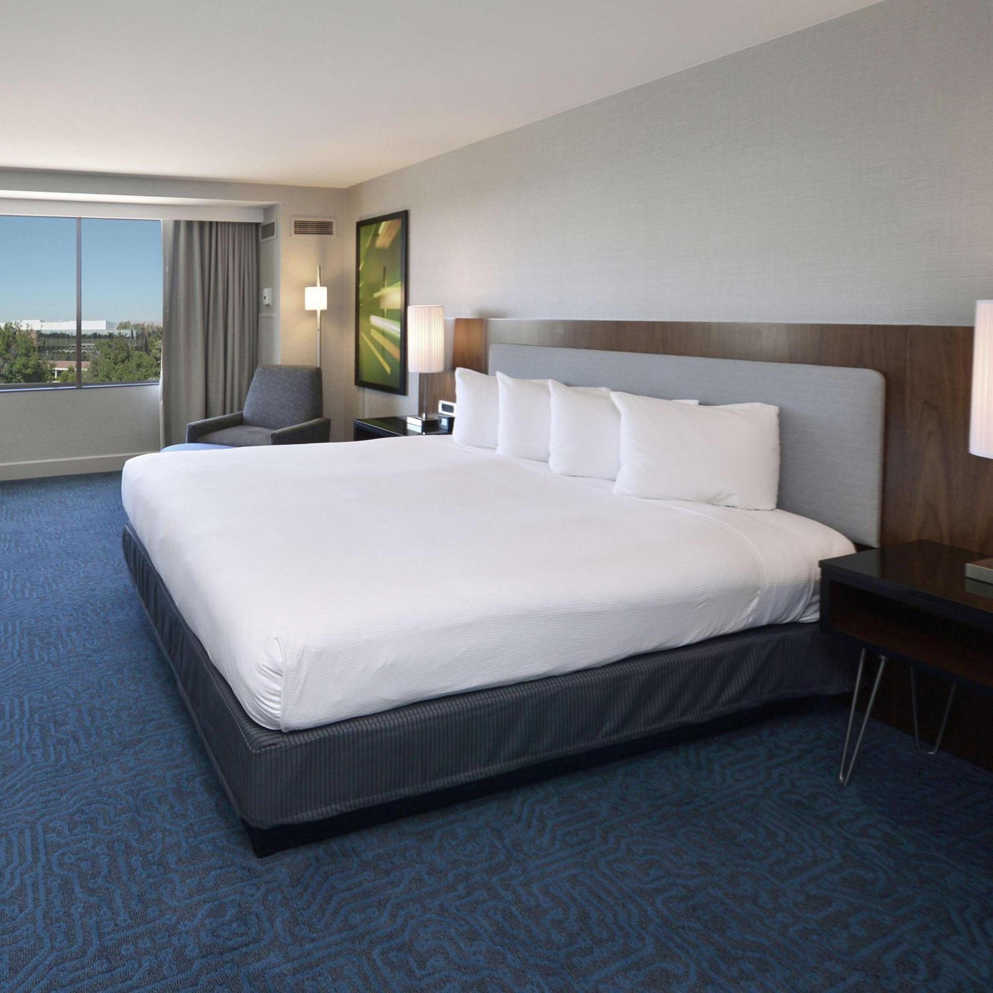 Hotel Doubletree By Hilton Newark-Fremont Zewnętrze zdjęcie