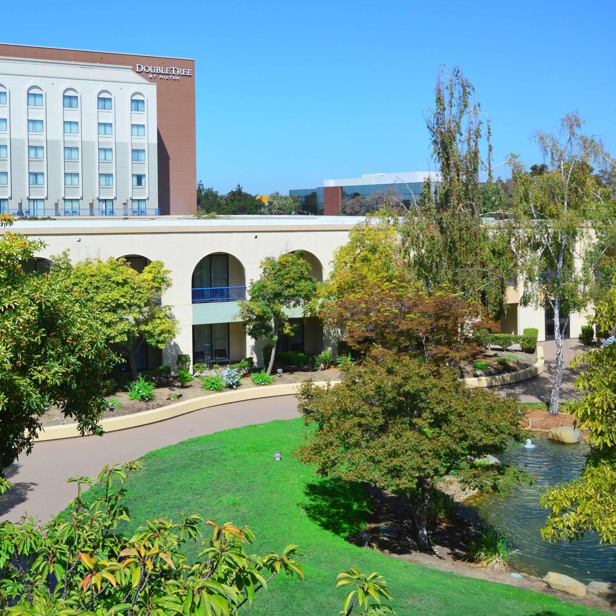 Hotel Doubletree By Hilton Newark-Fremont Zewnętrze zdjęcie